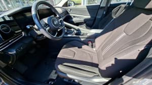 Hyundai Elantra - miniatura 5