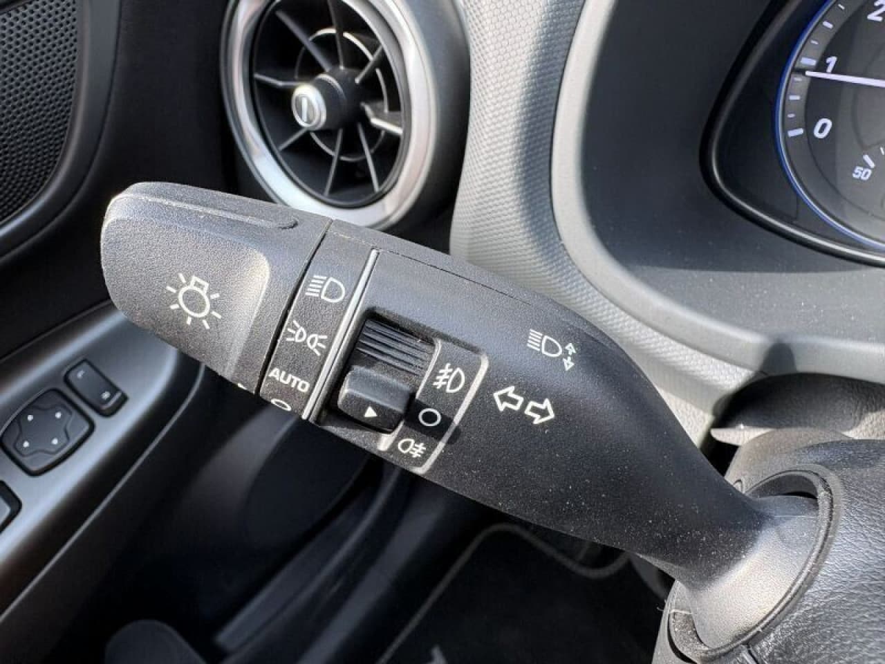 Hyundai Kona - zdjęcie 17