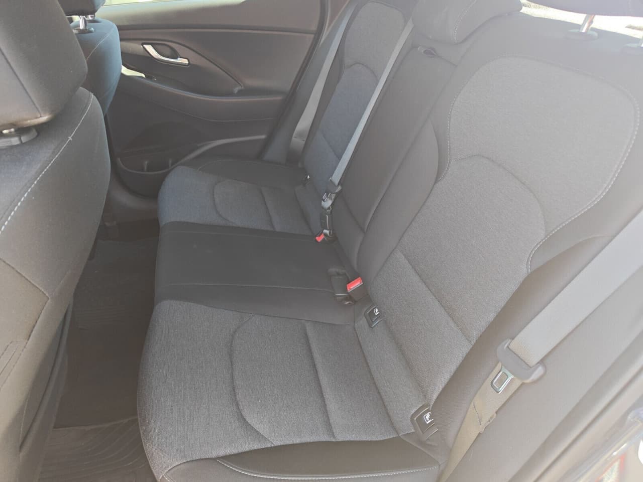 Hyundai i30 - zdjęcie 17