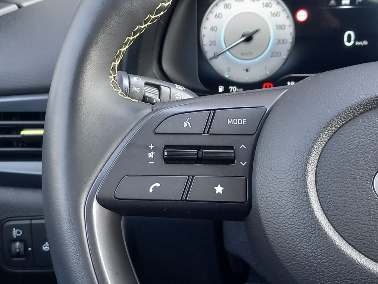 Hyundai i20 - zdjęcie 20