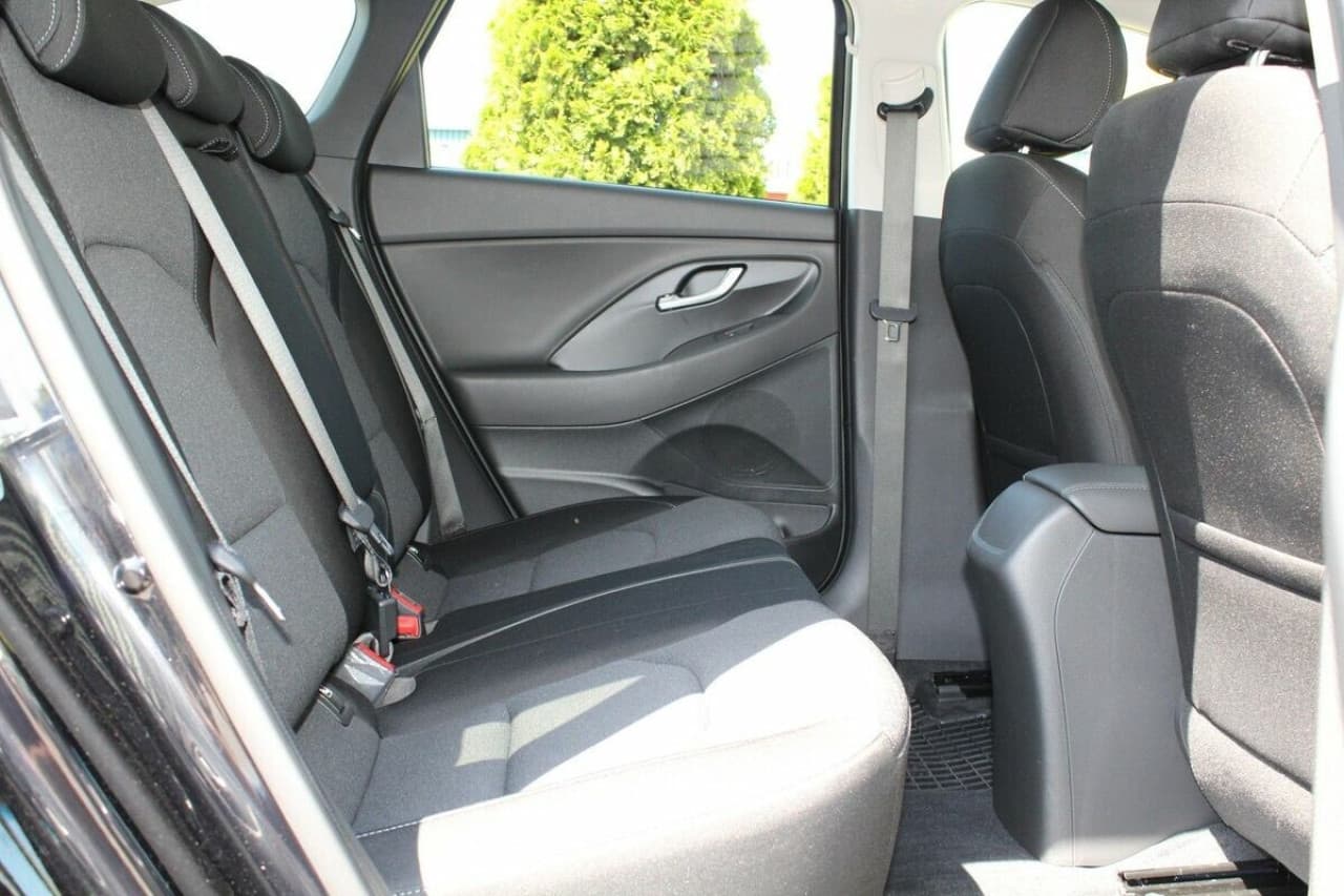 Hyundai i30 - zdjęcie 18