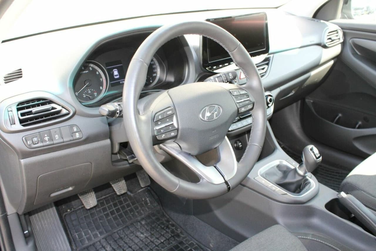 Hyundai i30 - zdjęcie 13