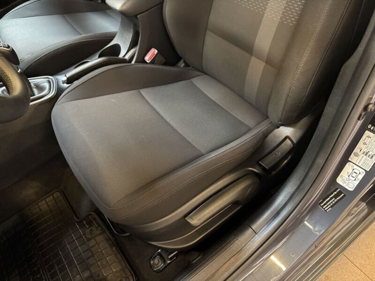 Hyundai i20 - zdjęcie 8