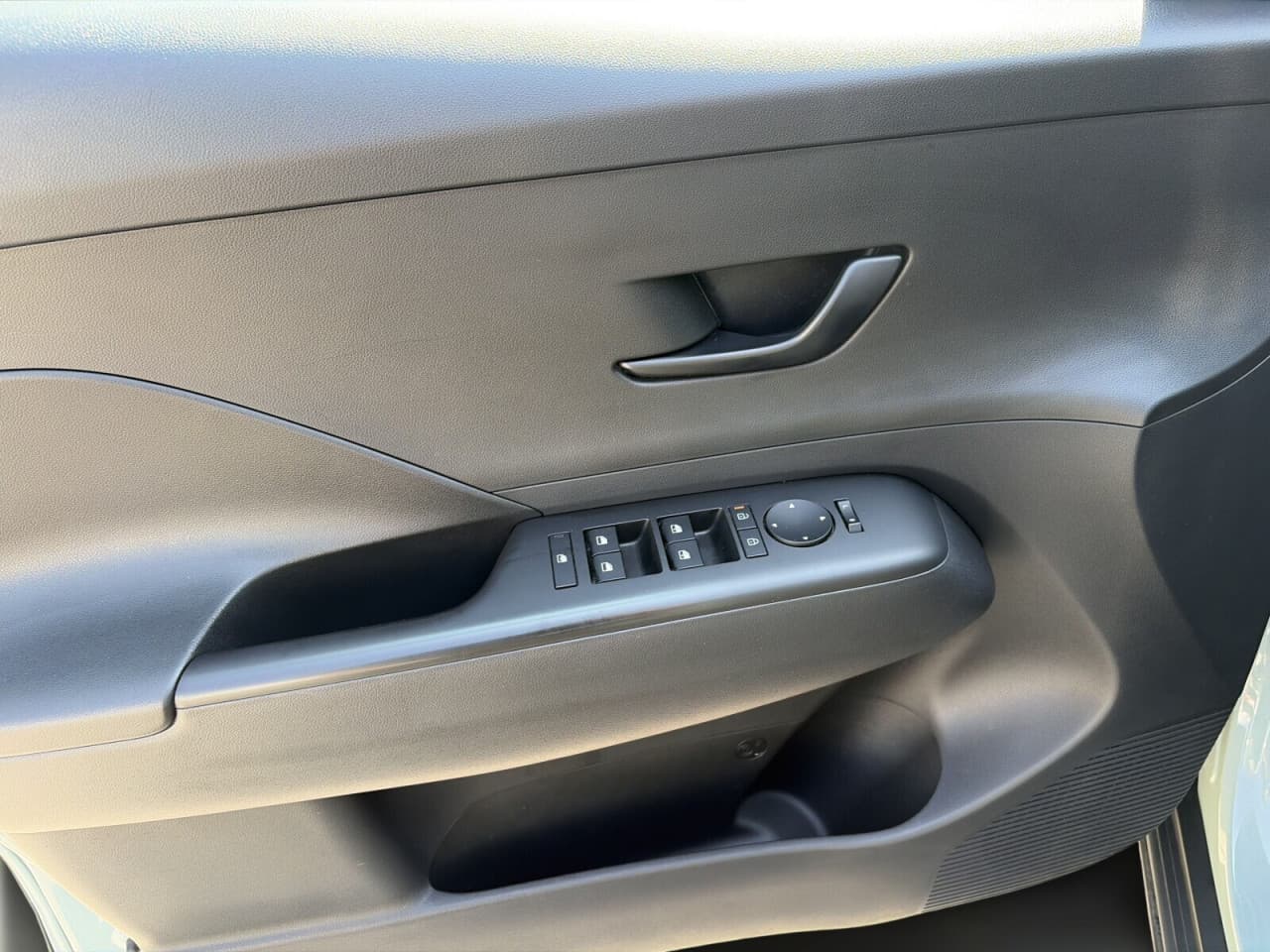 Hyundai Kona - zdjęcie 11